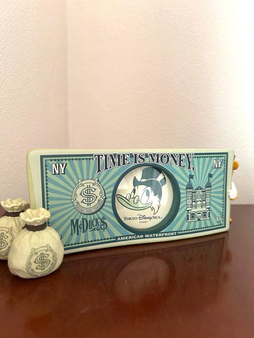 スクルージマクダック 札束 フィギュア フォトスタンド