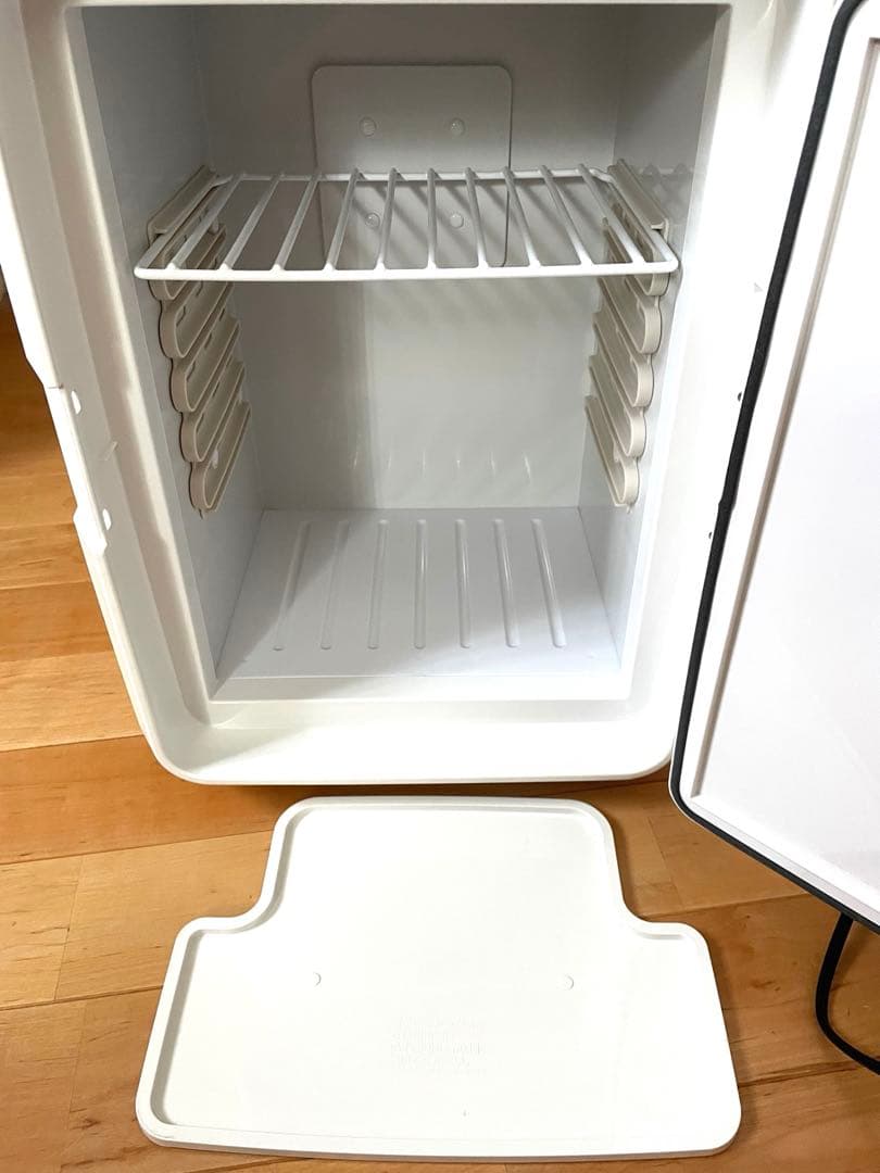 ツインバード 電子適温ボックス保冷保温庫 20L HR-EB08W冷蔵庫キャンプ