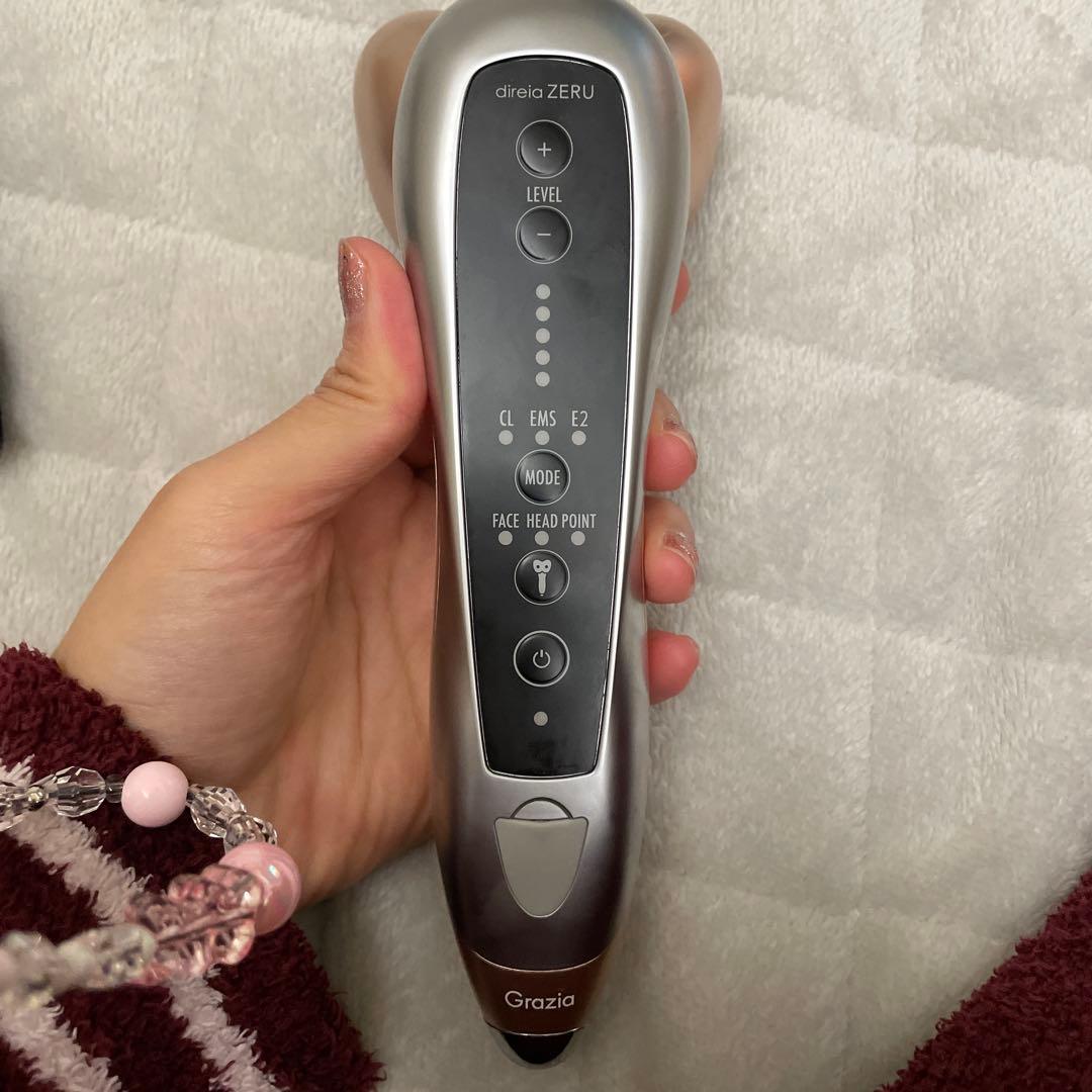 Grazia direito ZERU 美顔器