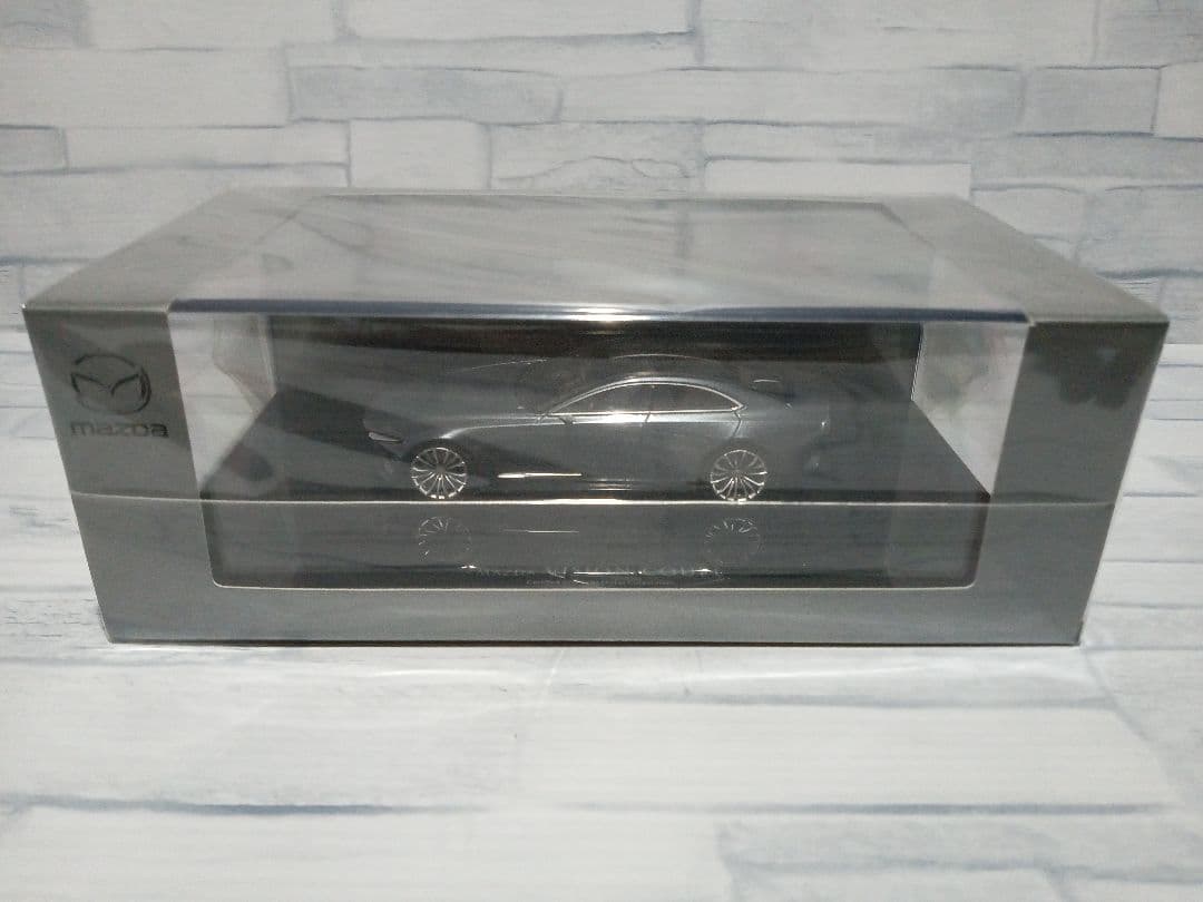 1/43 マツダ　ビジョンクーペ　ディーラー品　ミニカー