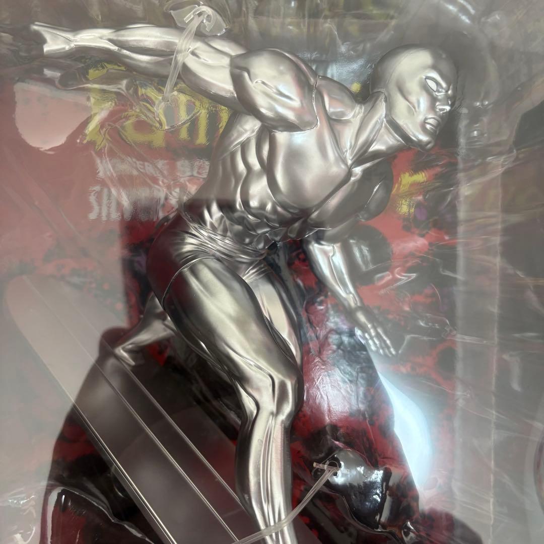 【値下不可】マクファーレン・トイズ「シルバーサーファー」シーン・フィギュア