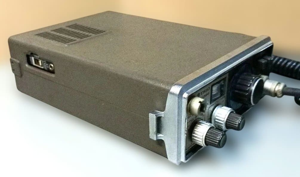 g*t様 TRIO TR-1300 SSBトランシーバー