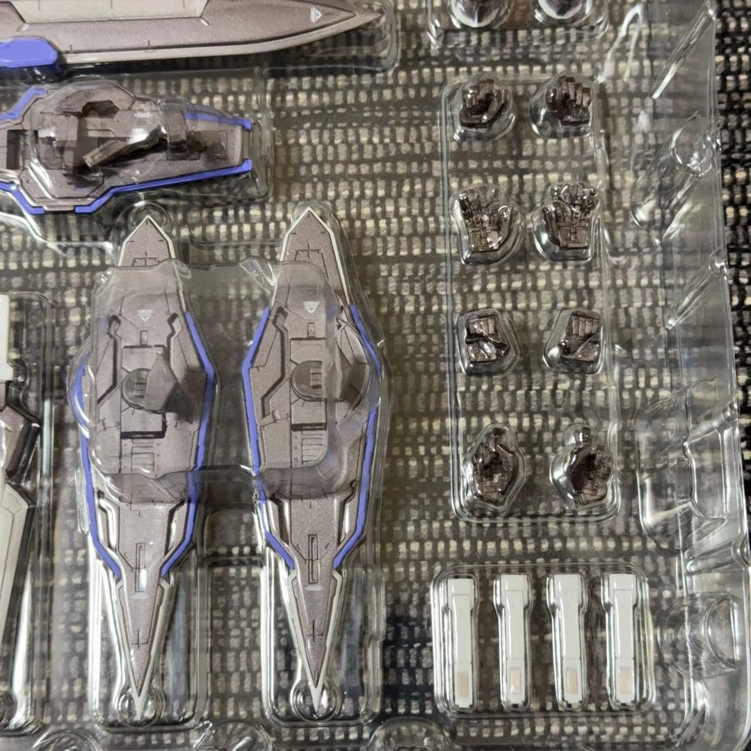 L BUILD ガンダムデヴァイズエクシア メタルビルド