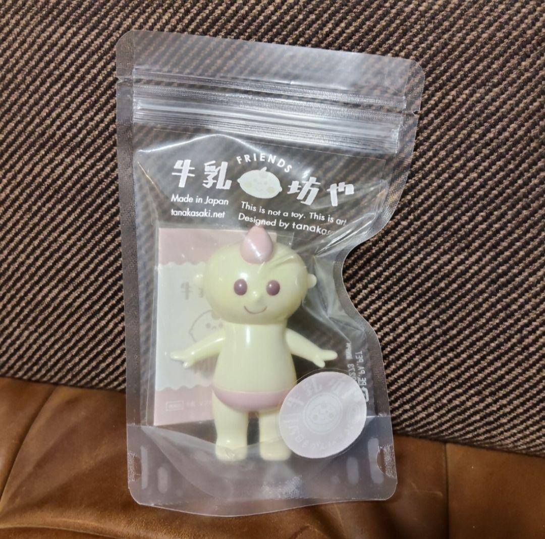 牛乳坊や インディーズソフビ ピンク系 tanakasaki