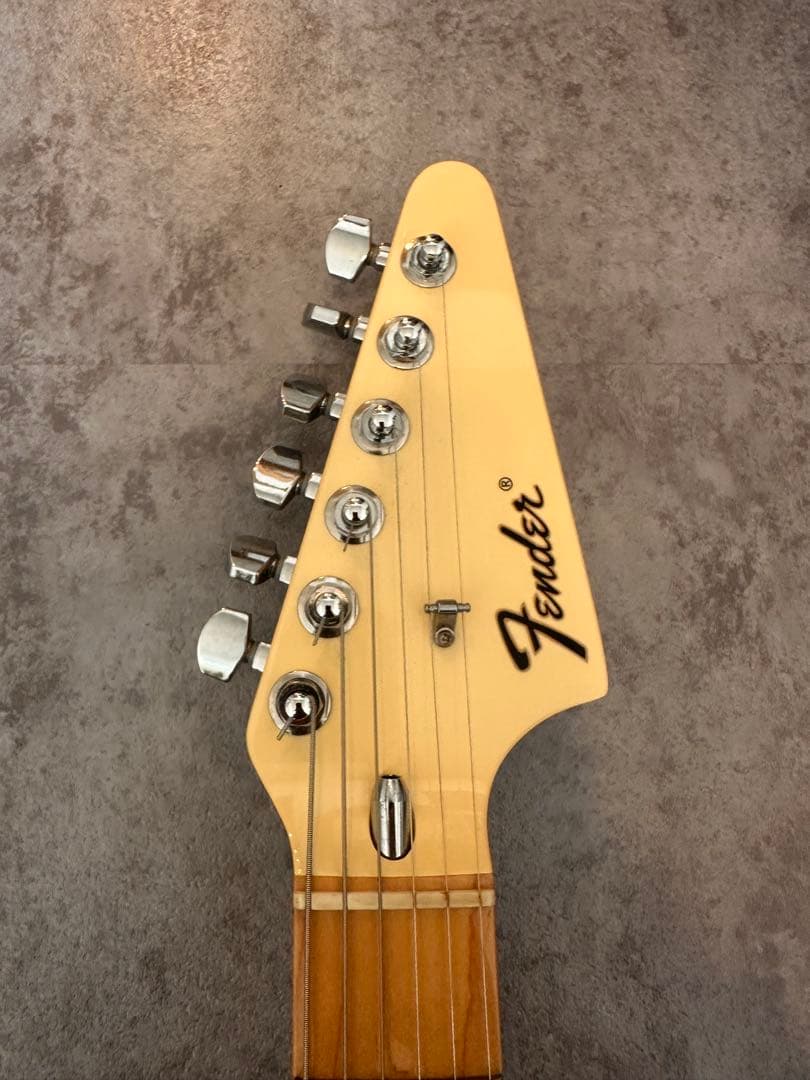 ギター Fender Daiki Tsuneta Swinger