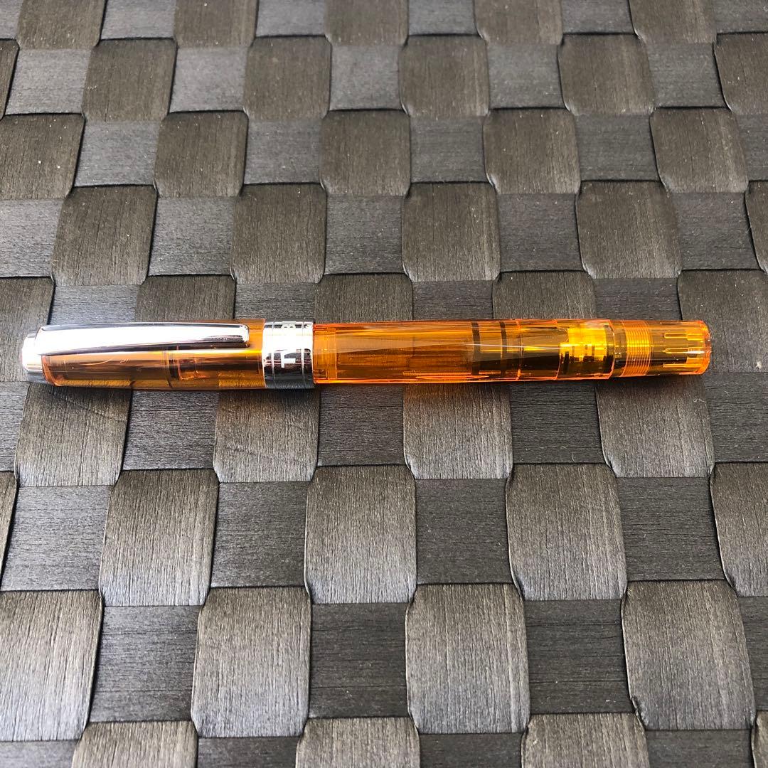 未使用TWSBI Diamond 540 万年筆 EFデモンストレータ オレンジ