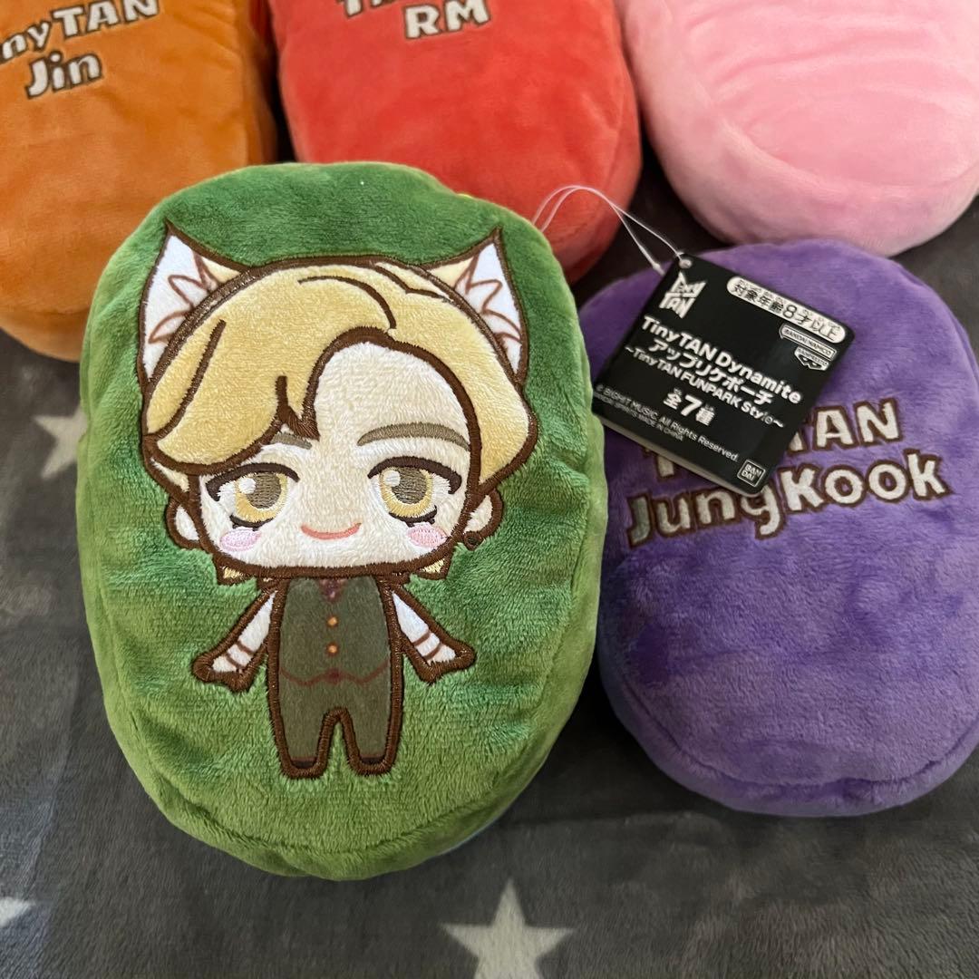 BTS TinyTAN ダイカットクッション　アップリケポーチ　猫耳