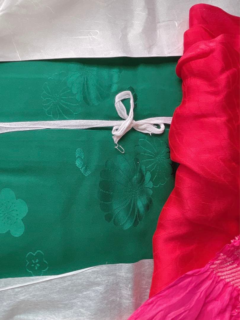 成人式振袖 晴れ着 着物一式 紗綾型 赤白桜 流水紋 純絹 金襴 170cmXL