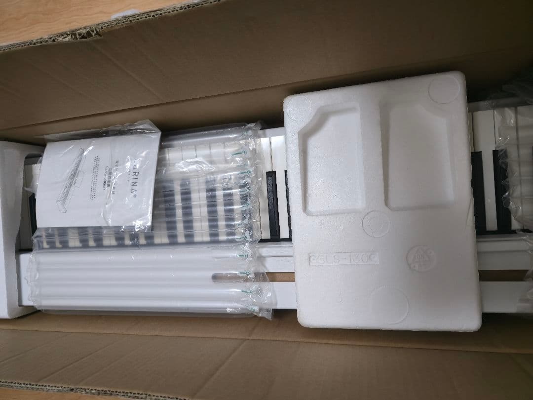 carina(カリーナ) 電子ピアノ 88鍵盤 木製 ホワイト LF0088