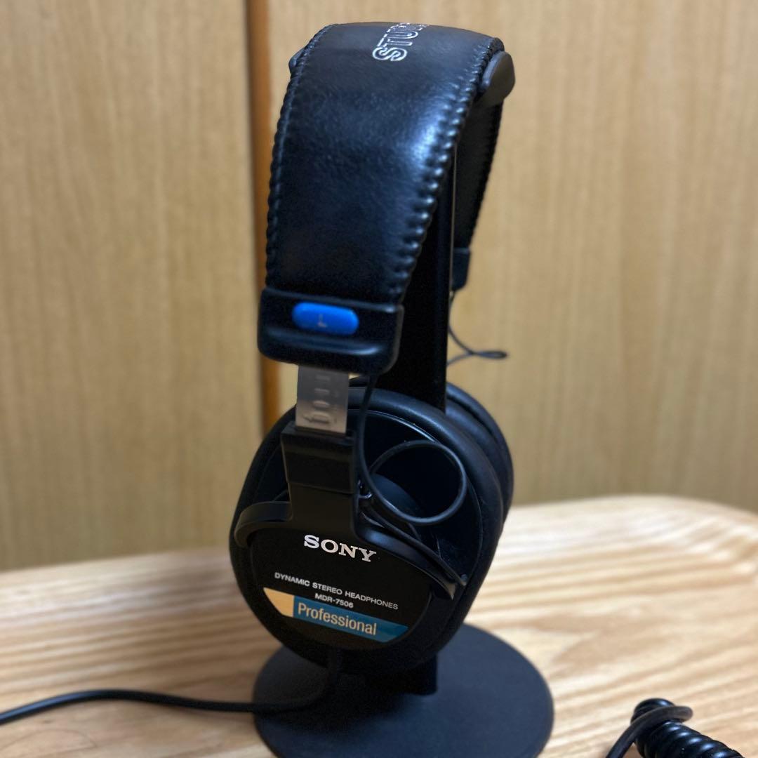 SONY MDR-7506 定番スタジオモニターヘッドホン
