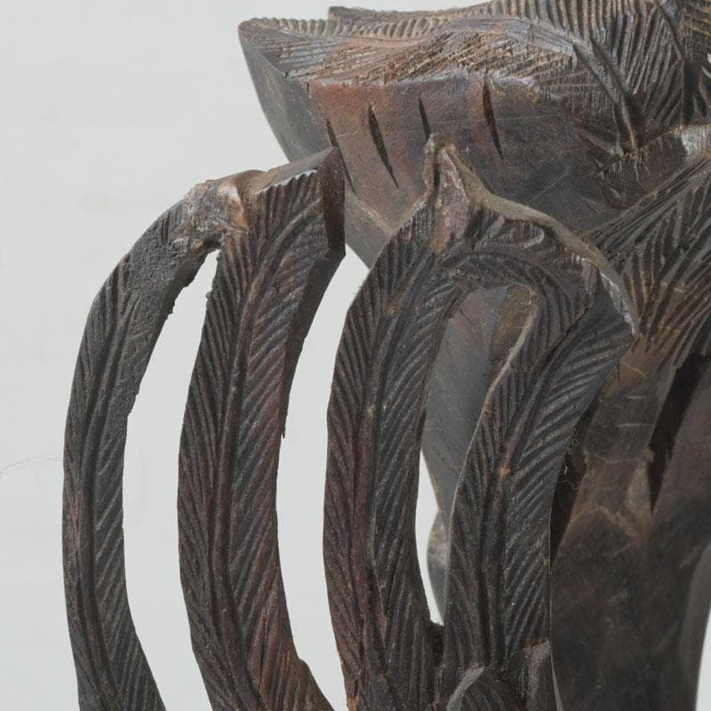 バリ島　インドネシア　木彫　ガルーダ像　置物　V　9380