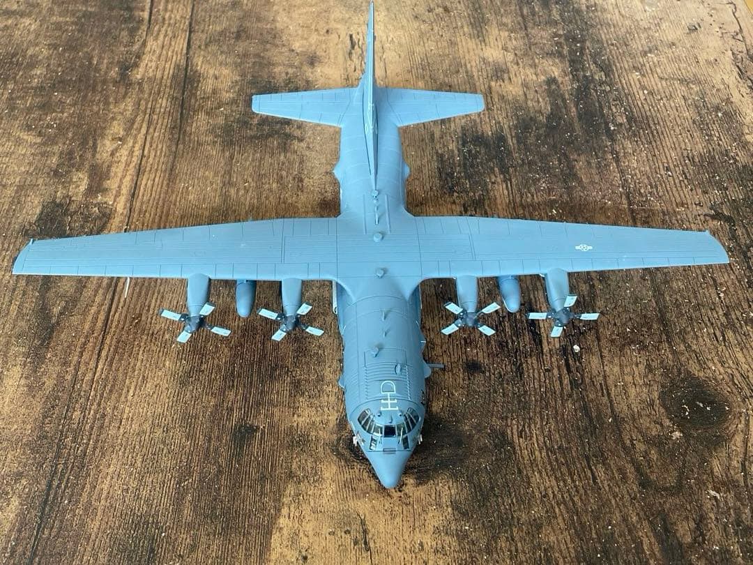 エスワンフォー (S14)　AC-130U スプーキーⅡ　1/144スケール