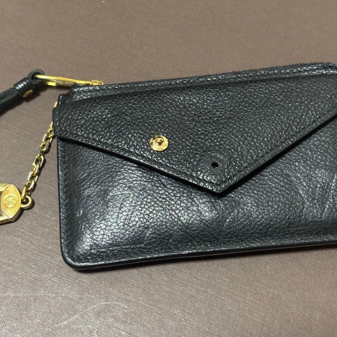 Louis Vuitton ブラック アンプラント レクト ヴェルソ