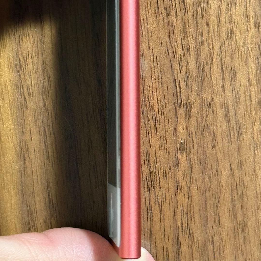 Apple iPod nano（第7世代）ピンク 16GB　シリコンカバー付き