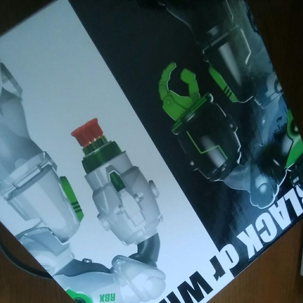 ロボット　ラジコン