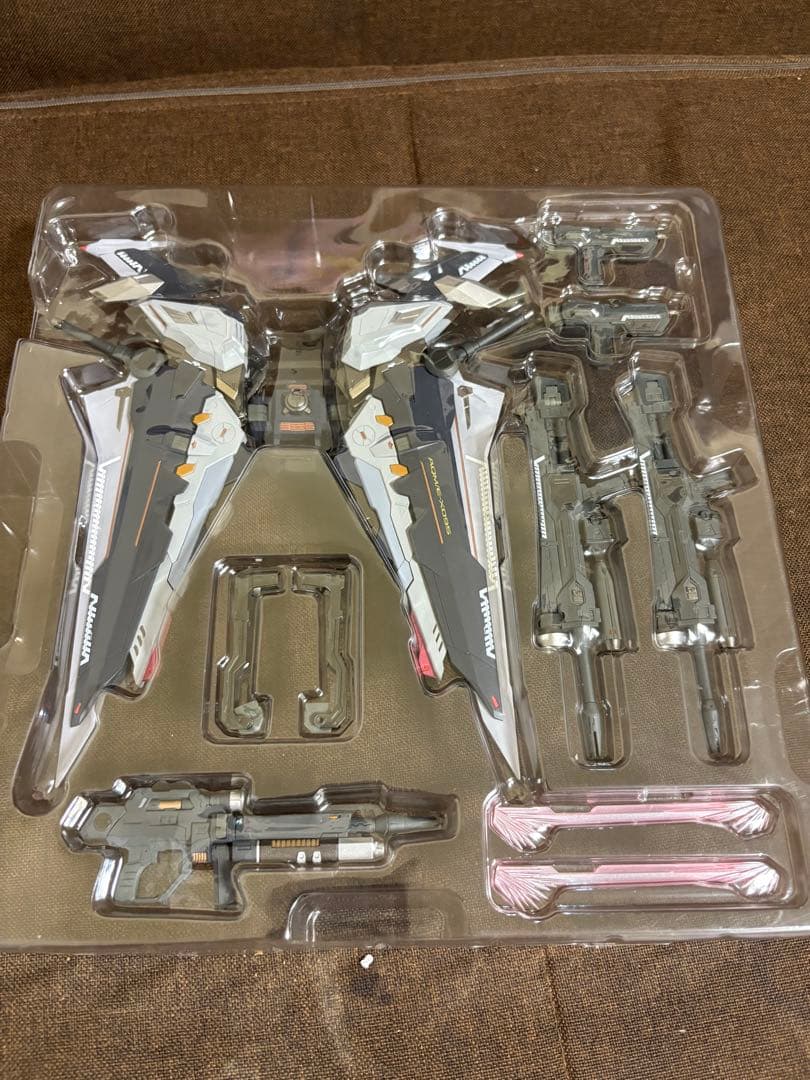 LBUILD ストライクノワール スリーブ付き