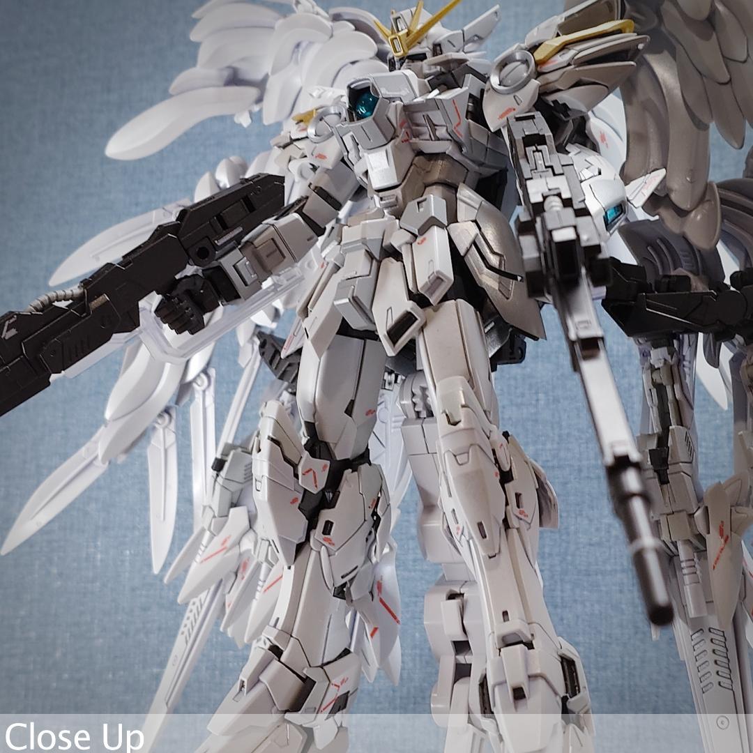 MG ウイングガンダム \" white カスタム\" パール塗装完成品