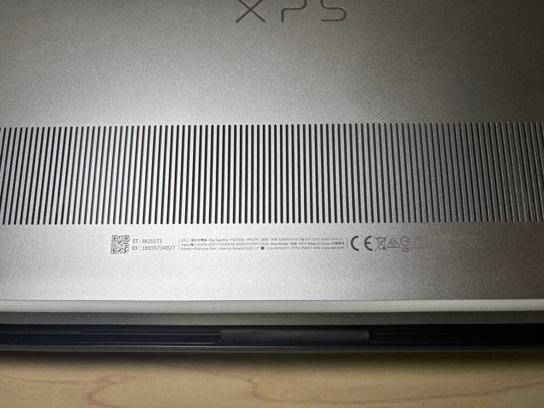 Windowsノート本体 Dell XPS 15 9500 Core i7-10750H 16GB