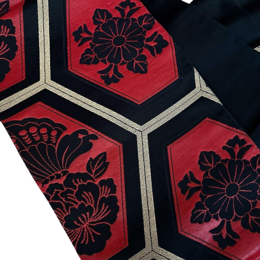 (あ996)赤黒白金 祝い柄の荒波のような斜めストライプ振袖㊗️⑤点セット