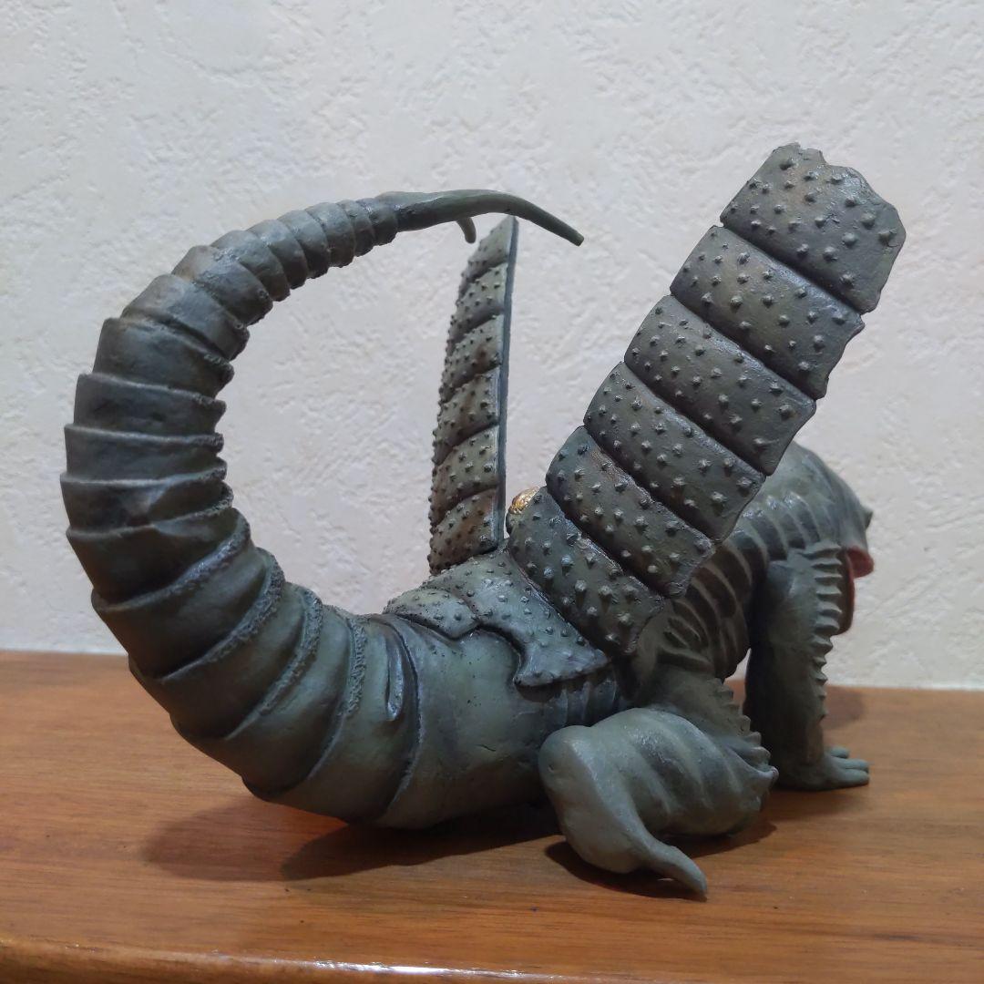 ウルトラマン 毒ガス怪獣 ケムラー レジン製ガレージキット個人製作塗装済 完成品