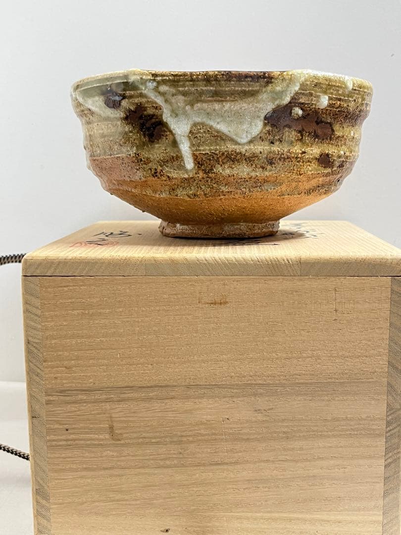 美濃焼の名工加藤勝之造 伊賀茶碗　未使用共箱値下げしました。