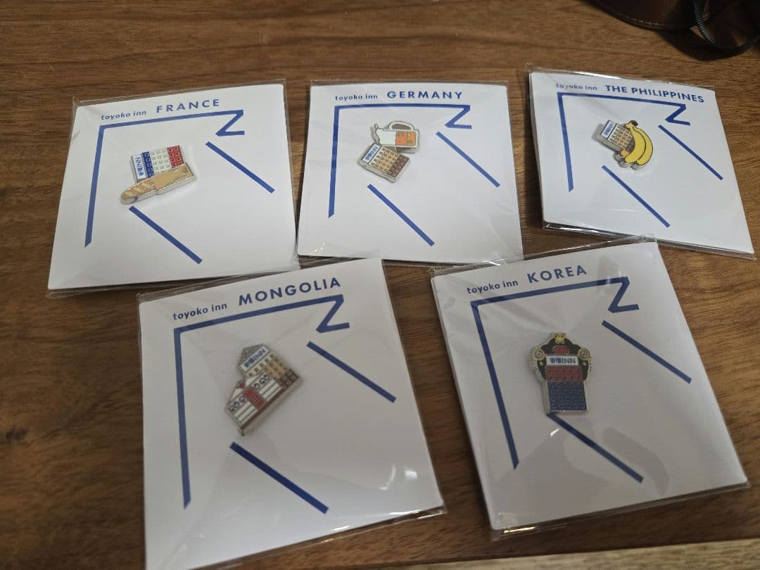 新品未使用未開封　東横インご当地バッジ　海外5カ国セット