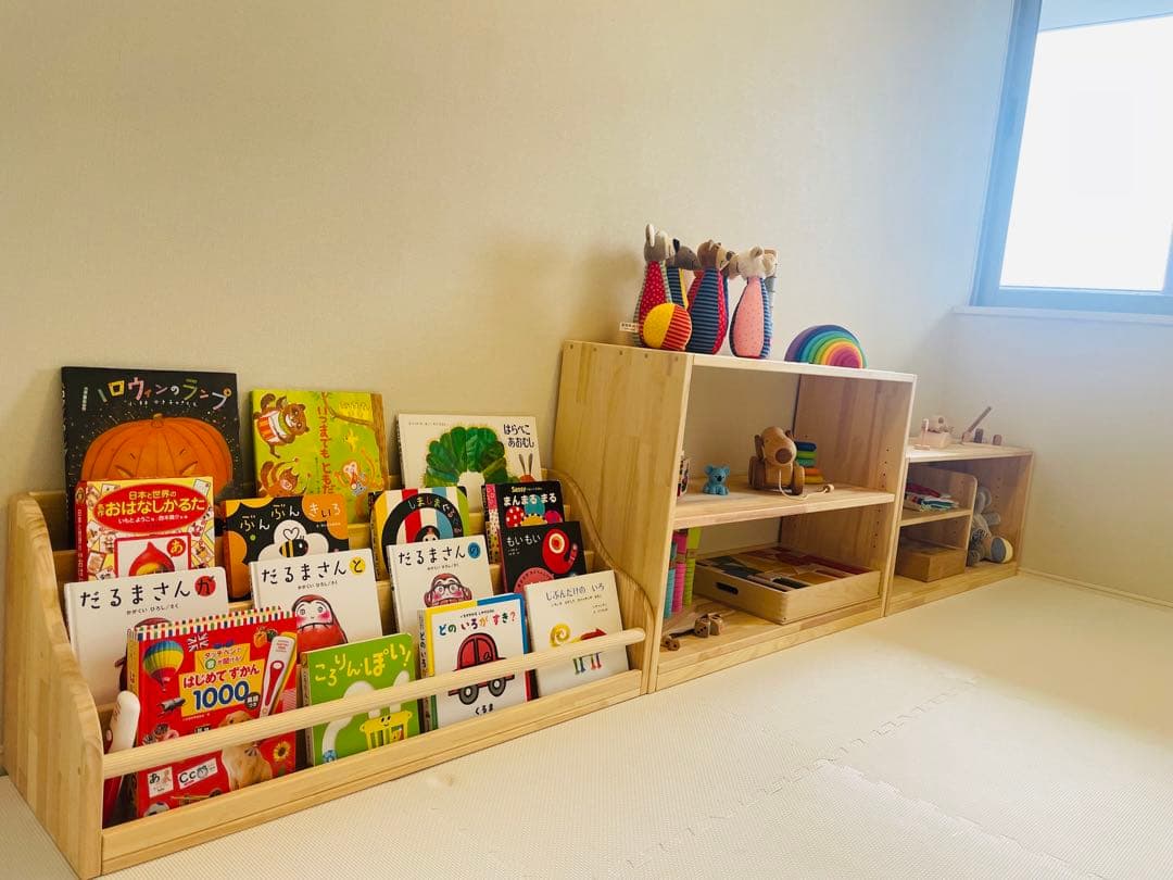 ② メイ様　絵本棚、おもちゃ棚セット