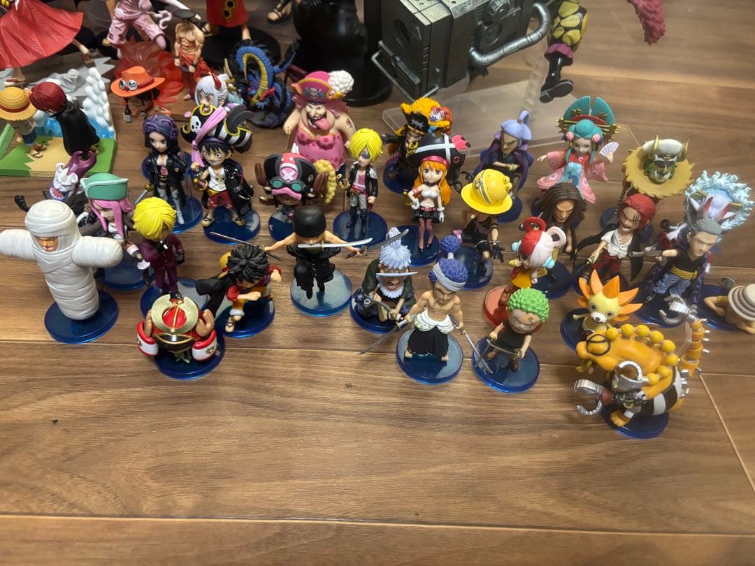 ワンピース　　東京リベンジャーズ　フィギュア　まとめ売り