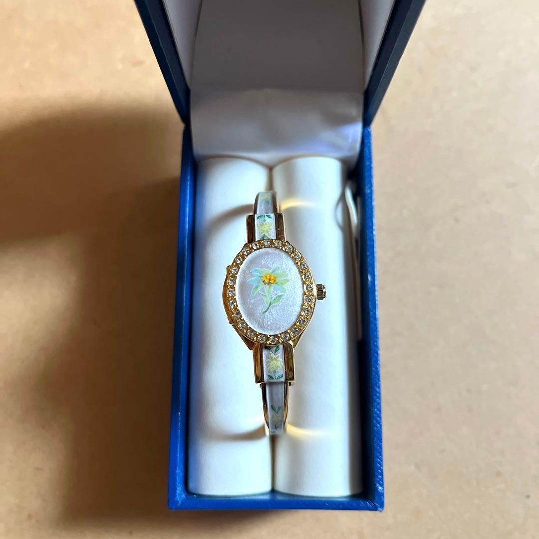 アンドレムッシュ　時計　Swiss Mede レディース