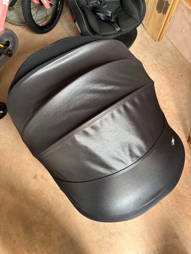 マムズキャリー ターンレジェFIX チャイルドシート 西松屋