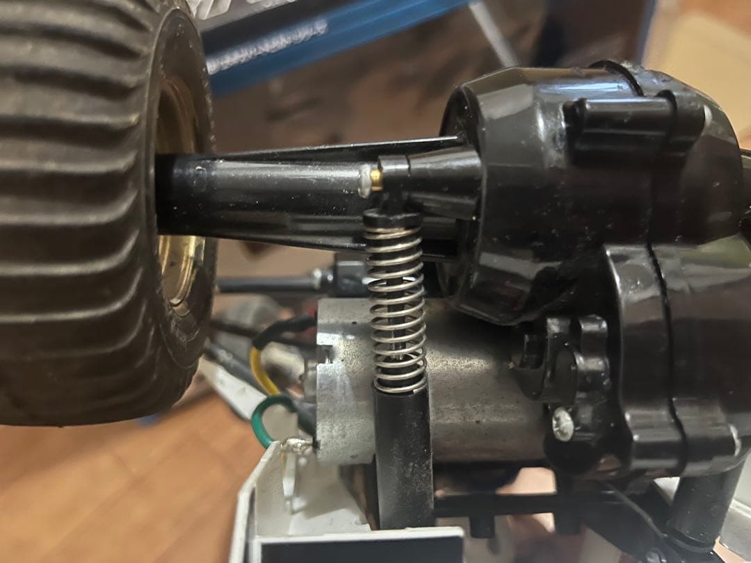 XB エキスパートビルドシリーズ　グラスホッパー　ラジオコントロールカーセット