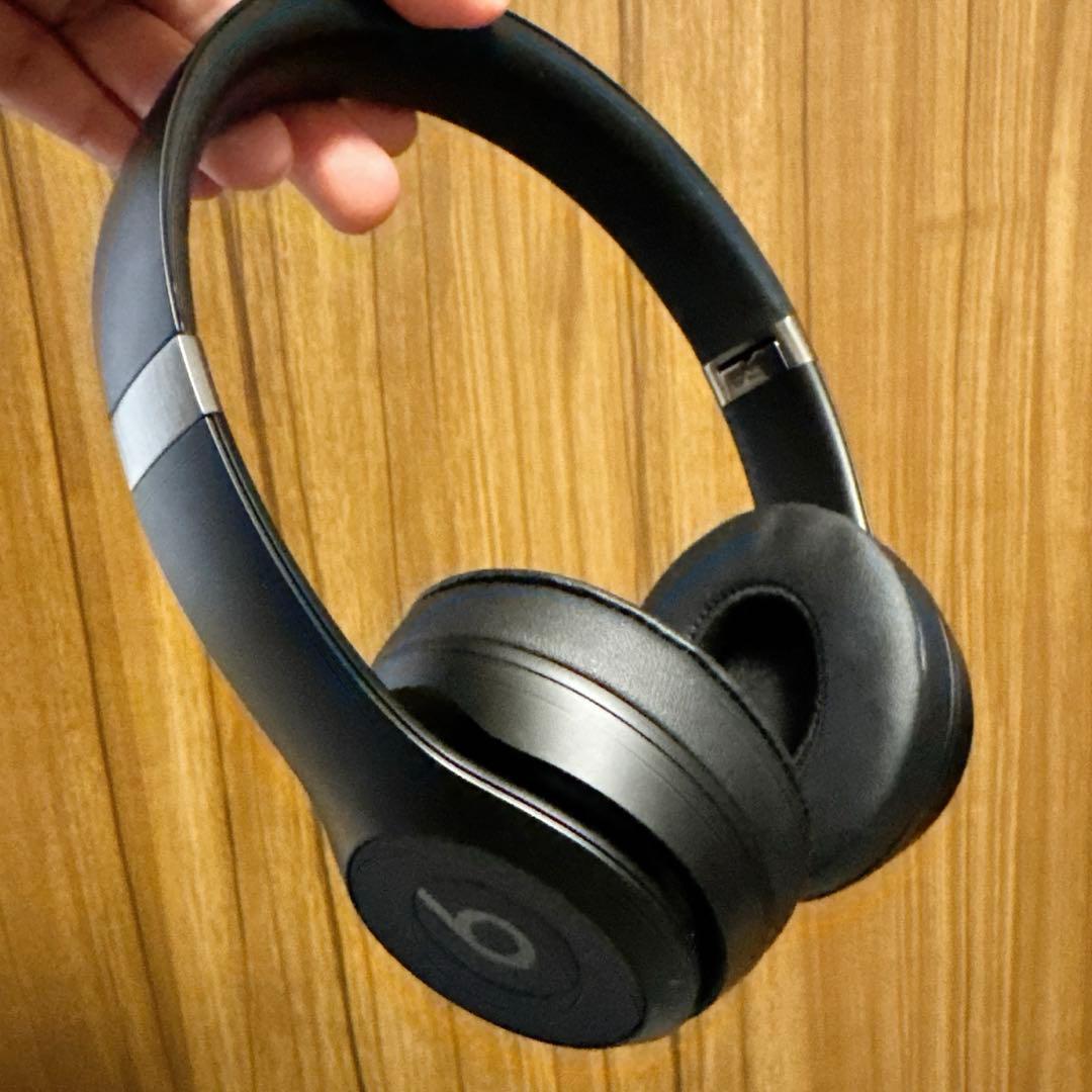 Beats Solo 4 ワイヤレス オンイヤーヘッドフォン Bluetooth