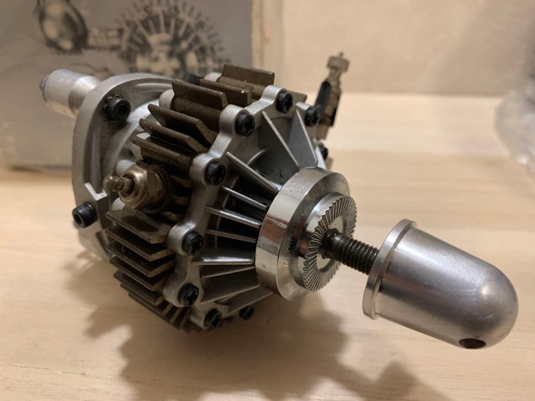 OS NSU WANKEL ロータリーエンジン　模型