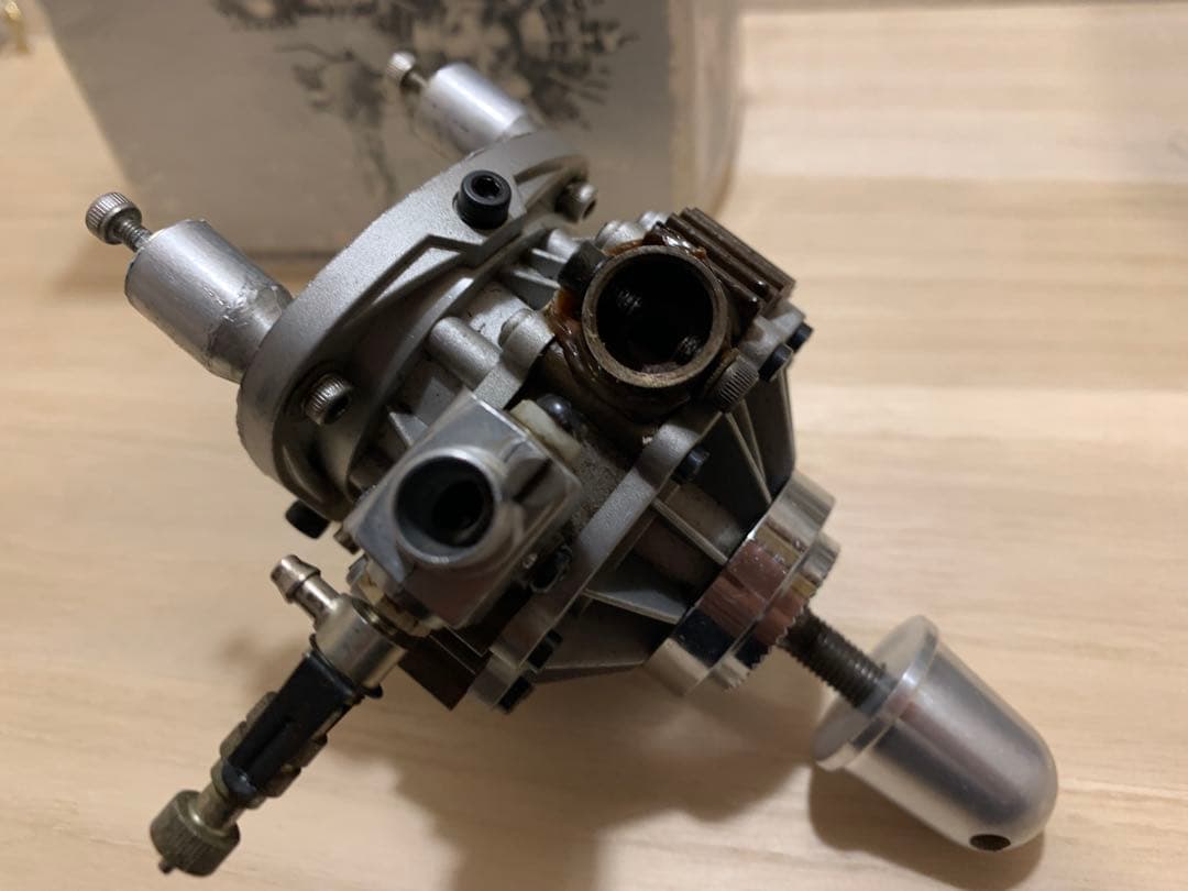 OS NSU WANKEL ロータリーエンジン　模型