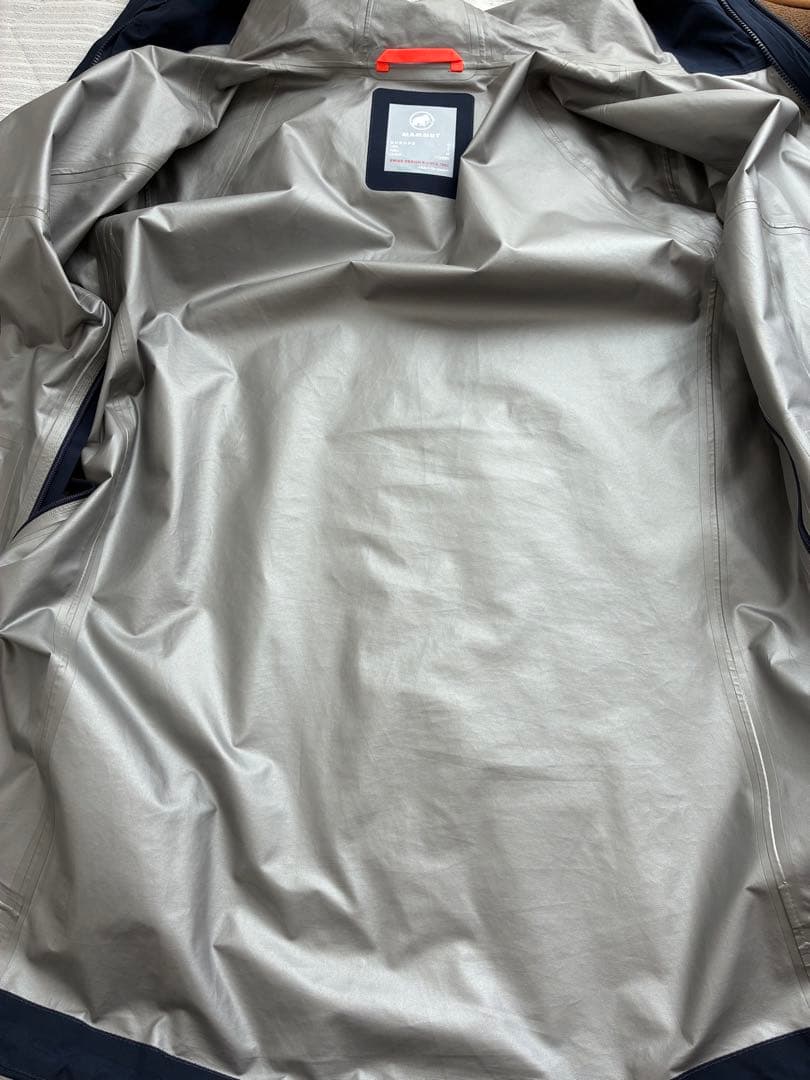 【カズ】MAMMUT(マムート)シェルジャケット ゴアテックス