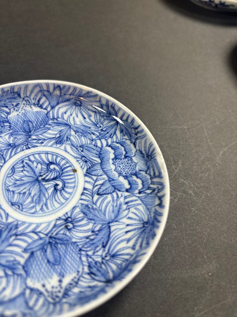 135 伊万里　線描き　花　小皿　古伊万里　鍋島　九谷