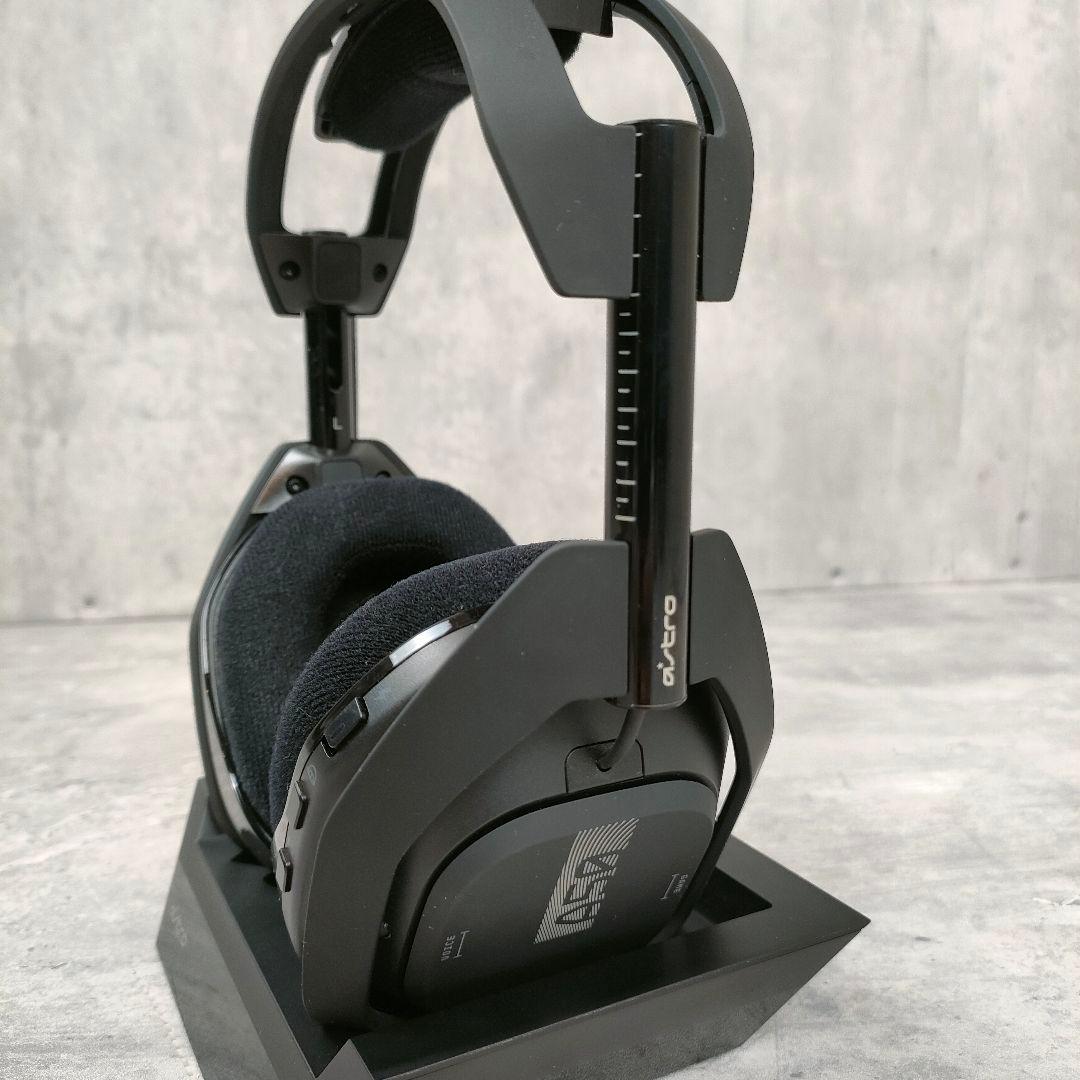 【迅速発送】ASTRO A50 ワイヤレスヘッドホン + ベースステーション