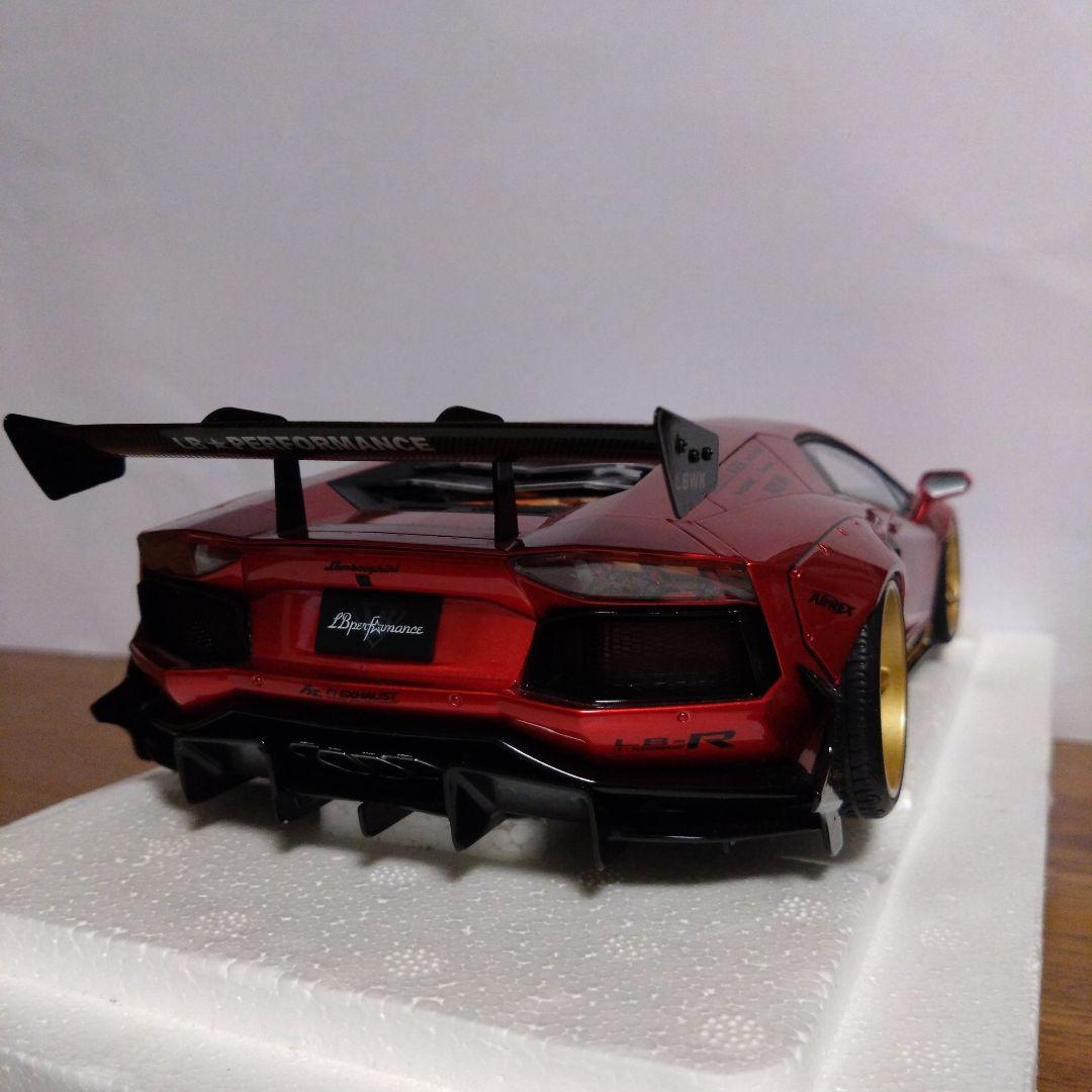 1/18LB-WORKSランボルギーニ　アヴェンタドール　リミテッドエディション