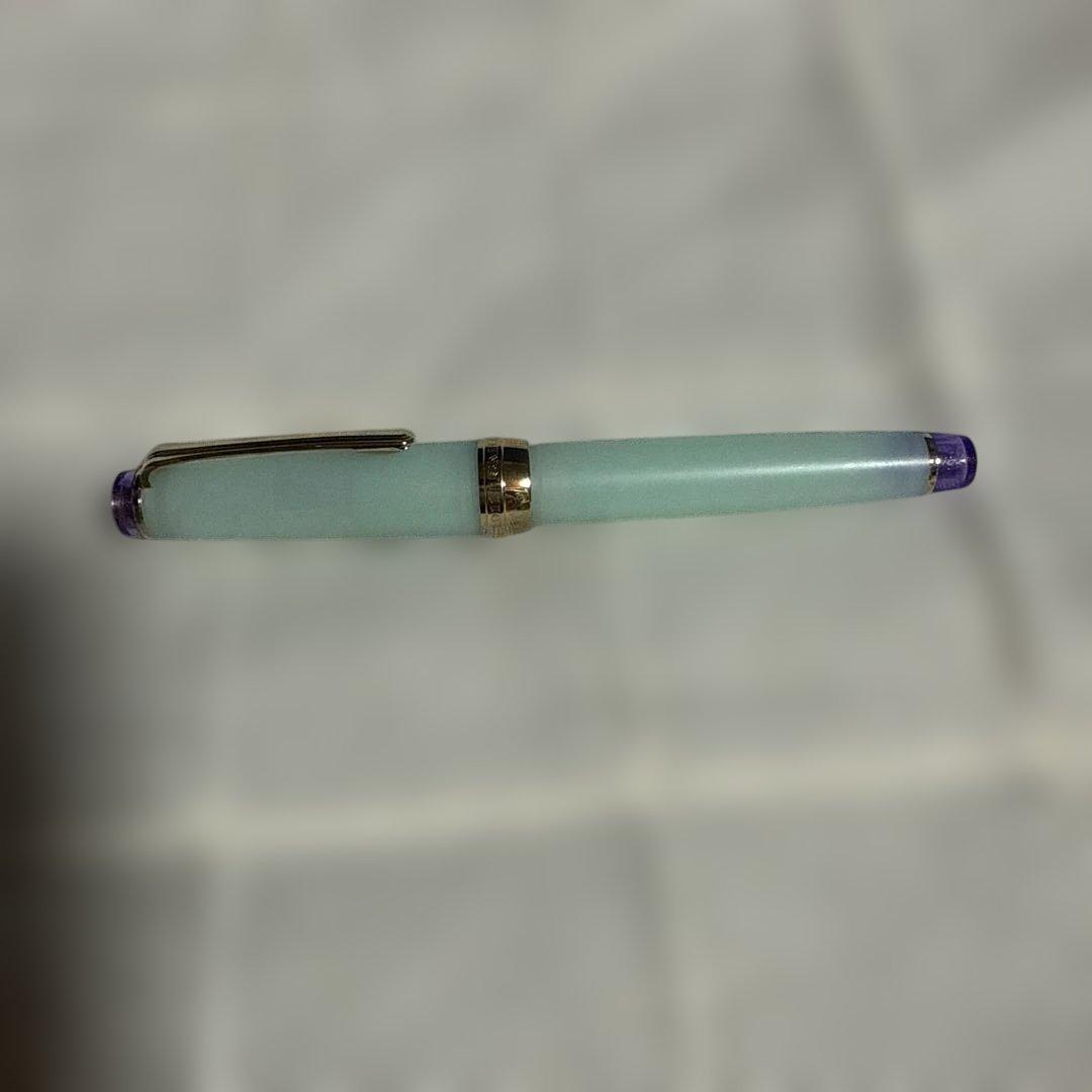 さー ページ SAILOR万年筆 四季織 雨音 春雨