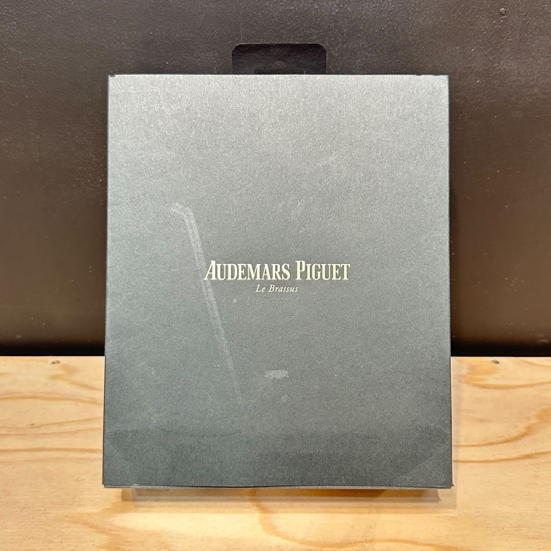 新品未使用 オーデマピゲ ノイズキャンセリング　ボーズ　ヘッドフォン Bose