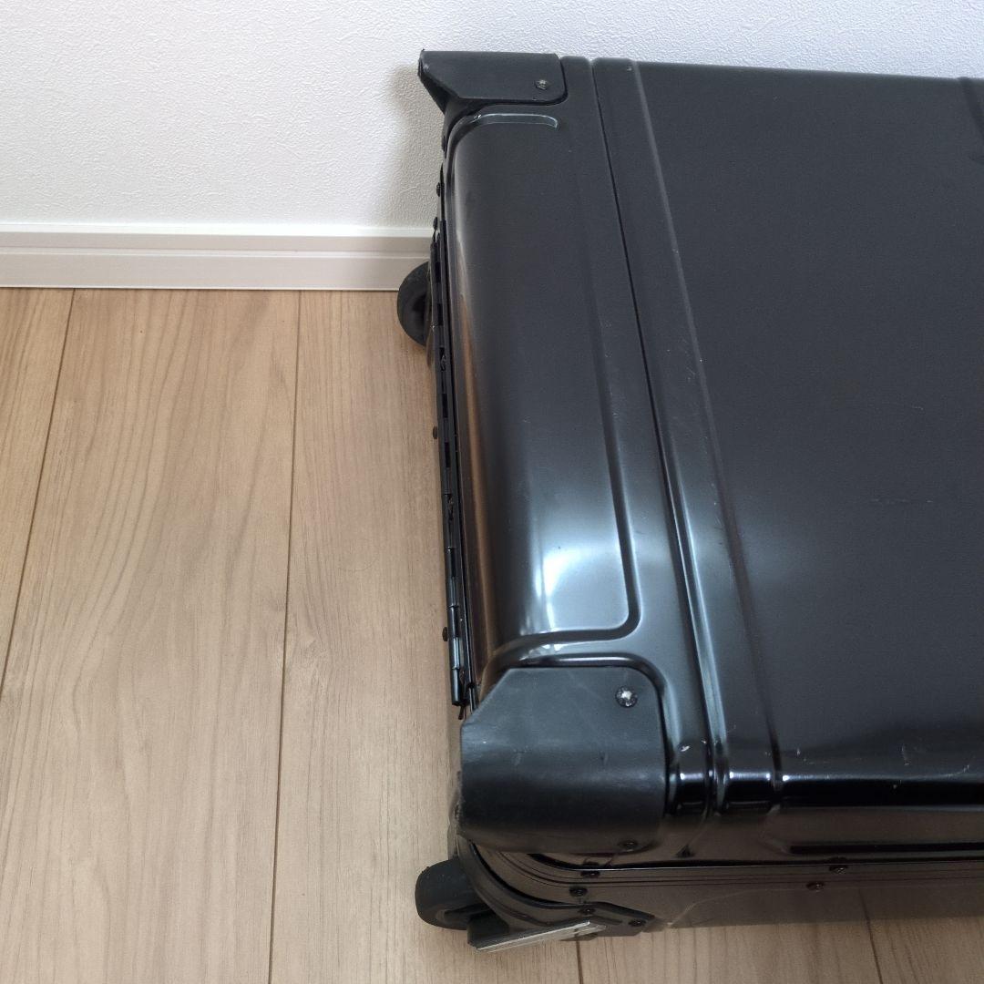 ゼロハリバートン キャリーケース 鍵なし