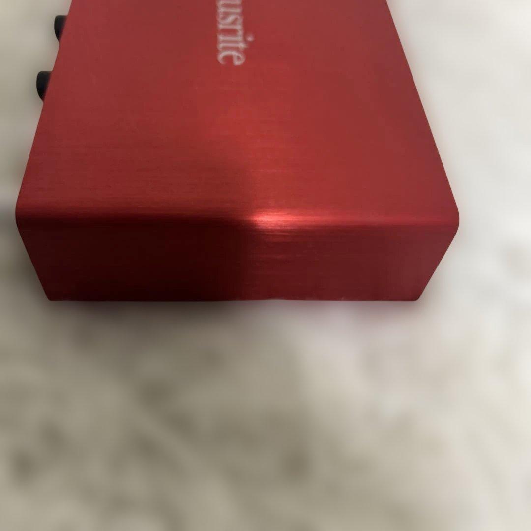 Focusrite Scarlett 2i4 オーディオインターフェイス