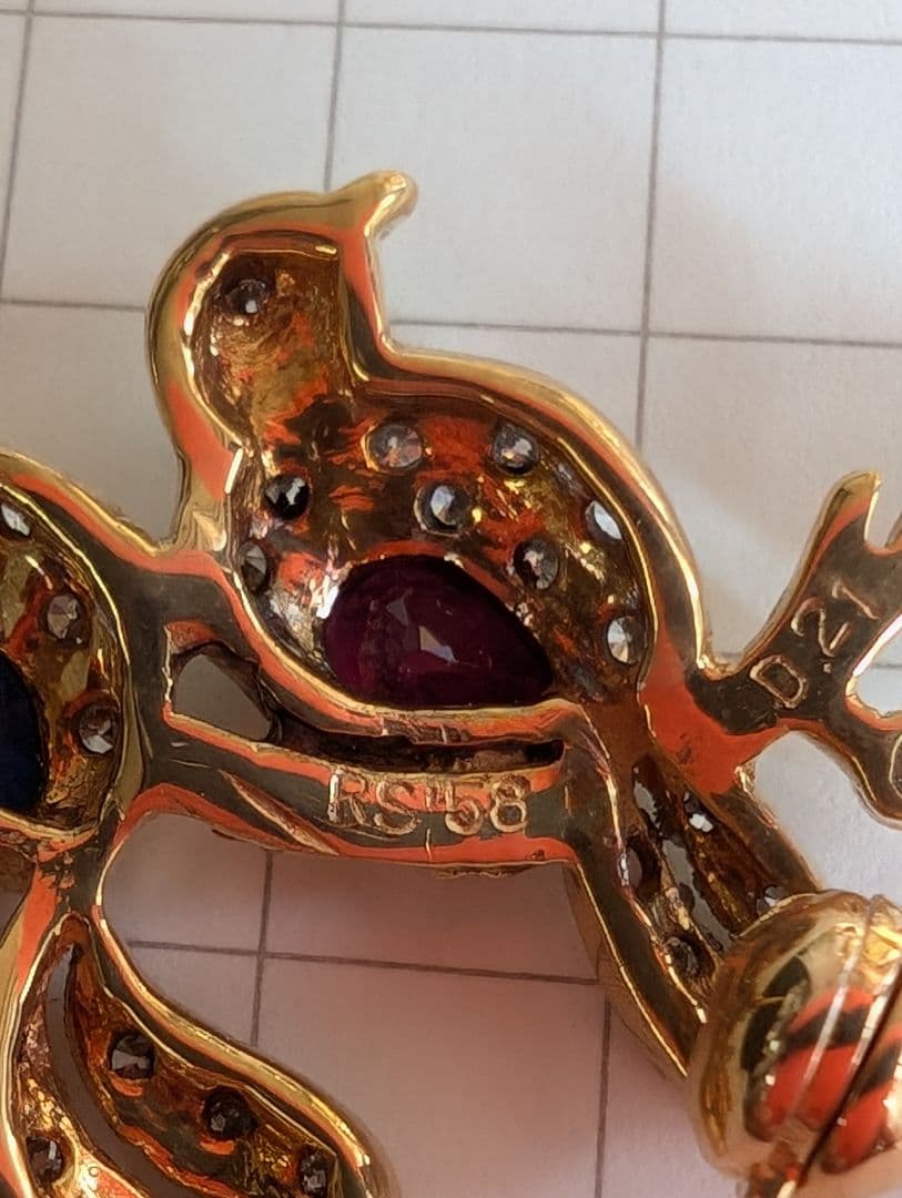 Ｋ１８ 鳥さんブローチ