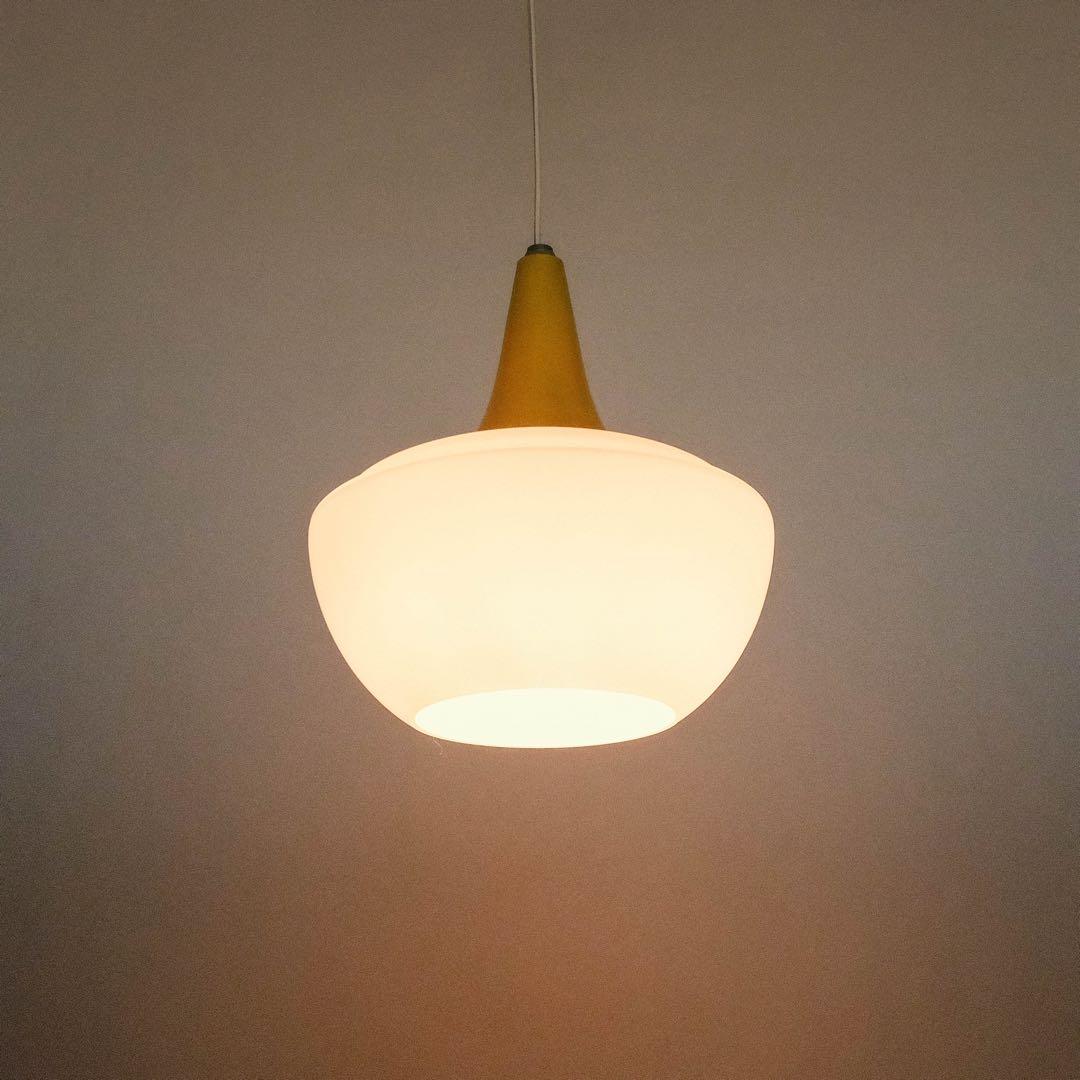 ペンダントライト　ポストモダン　ミッドセンチュリー　スペースエイジ