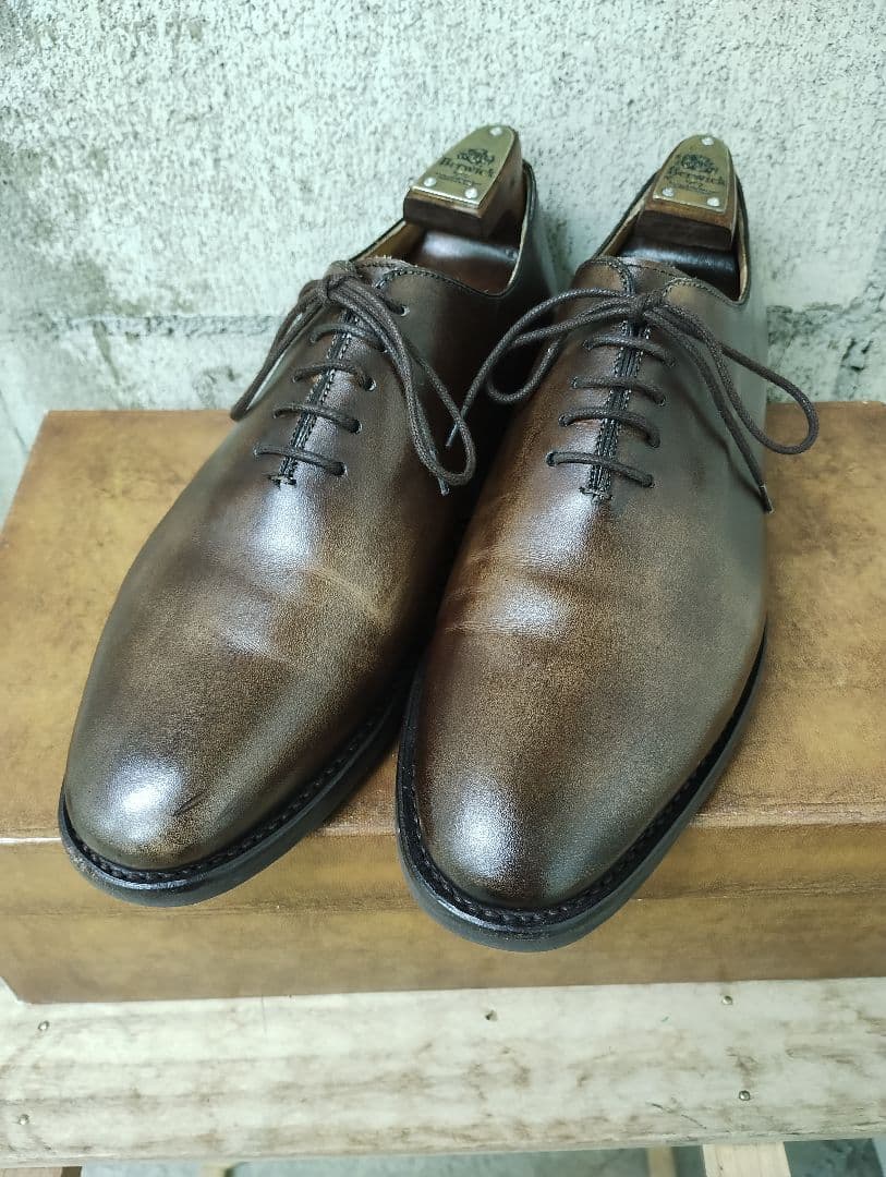 【R様】バーウィック　ホールカット　ブラウン