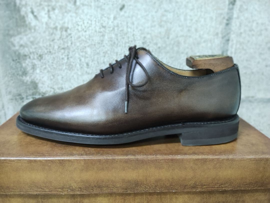 【R様】バーウィック　ホールカット　ブラウン