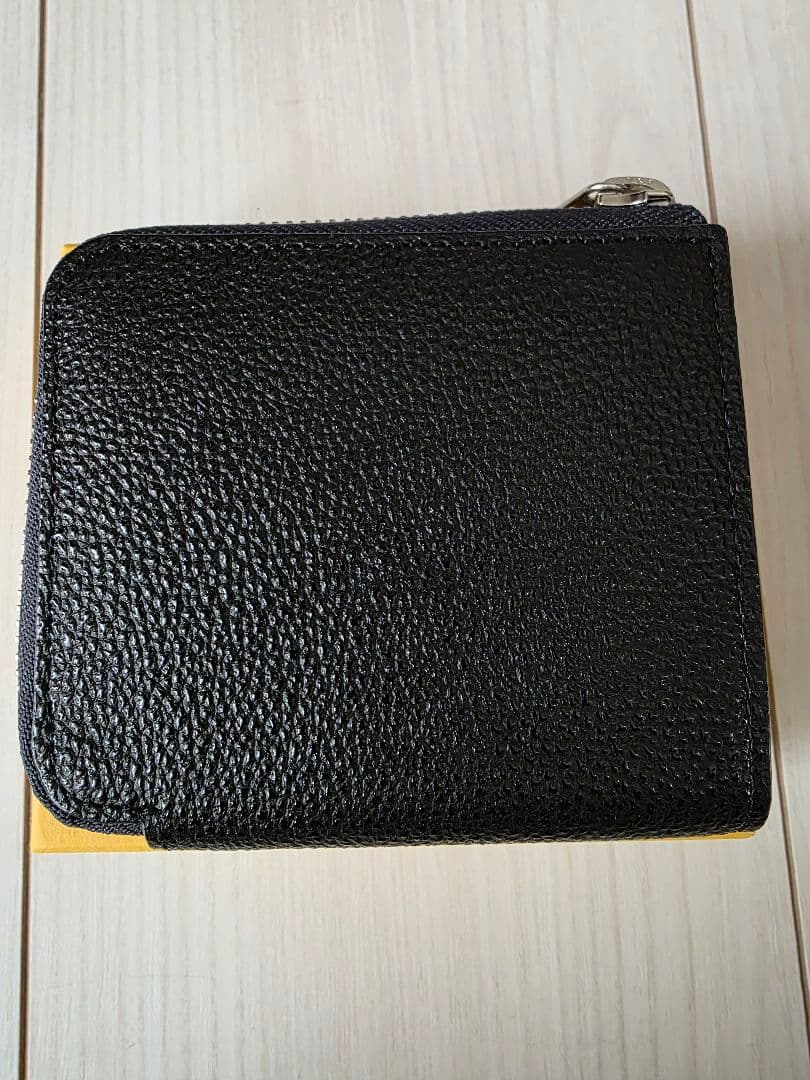 ITTI 2つ折り財布 ミニ財布