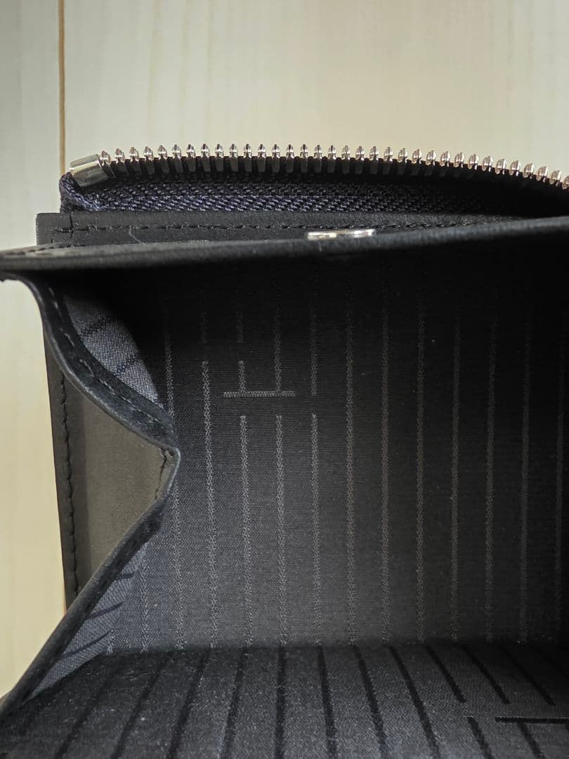 ITTI 2つ折り財布 ミニ財布