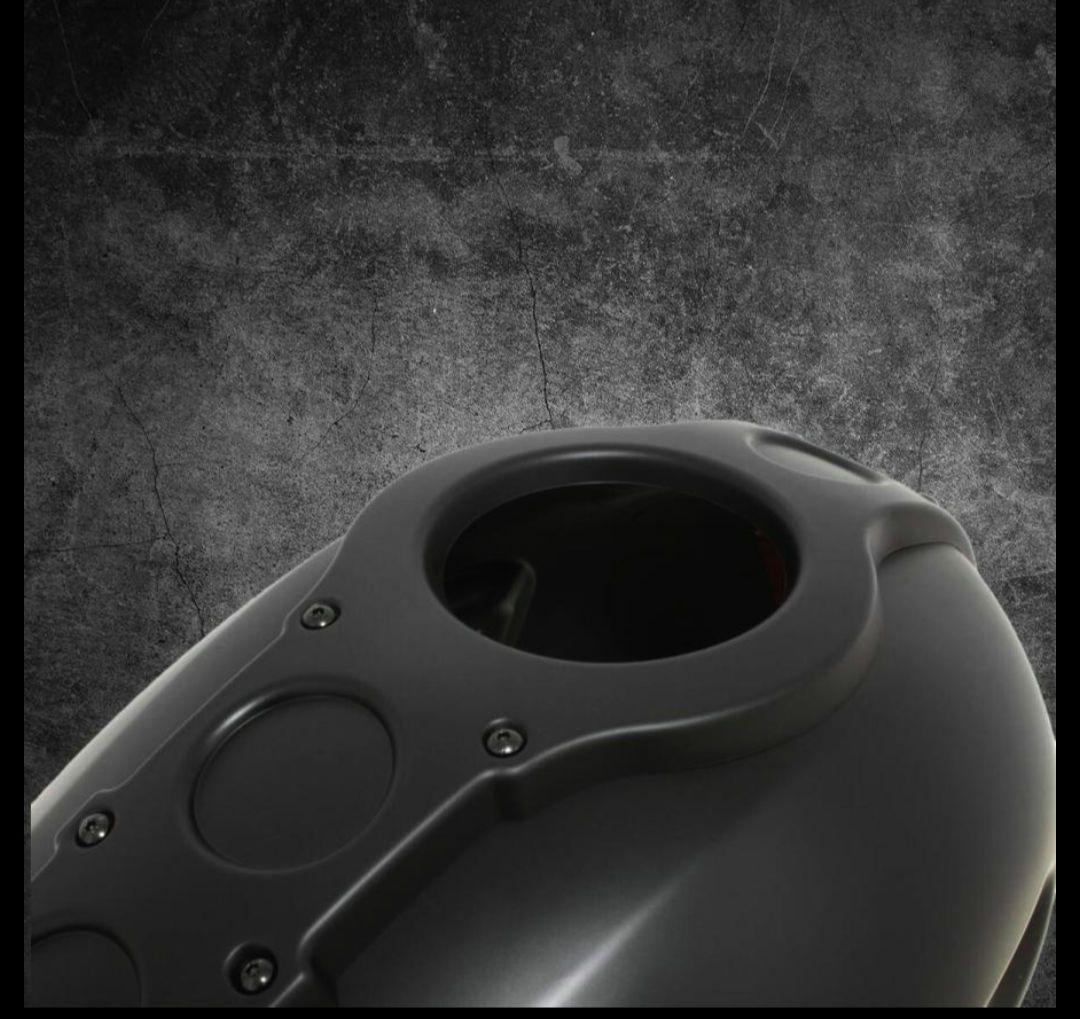 レブル　タンクカバー