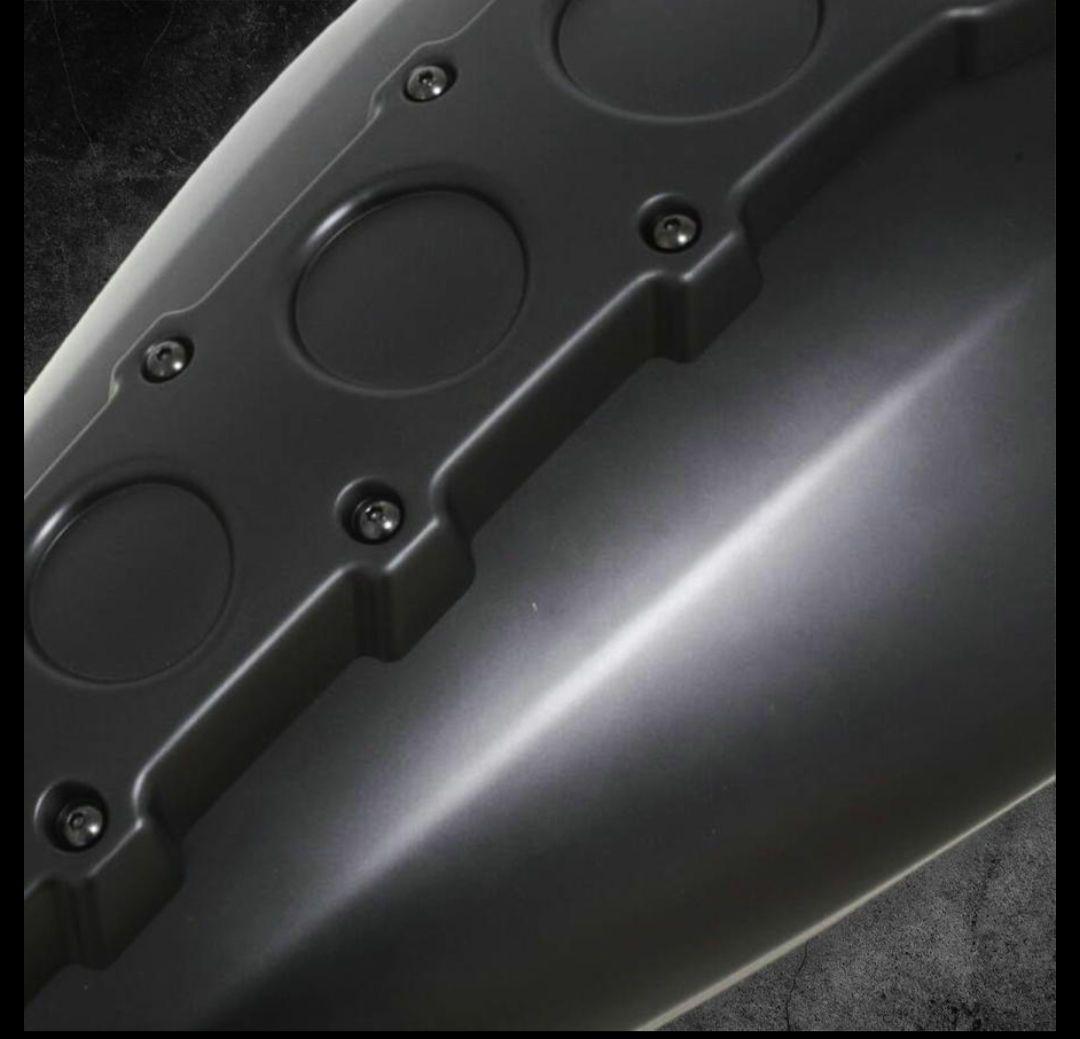 レブル　タンクカバー